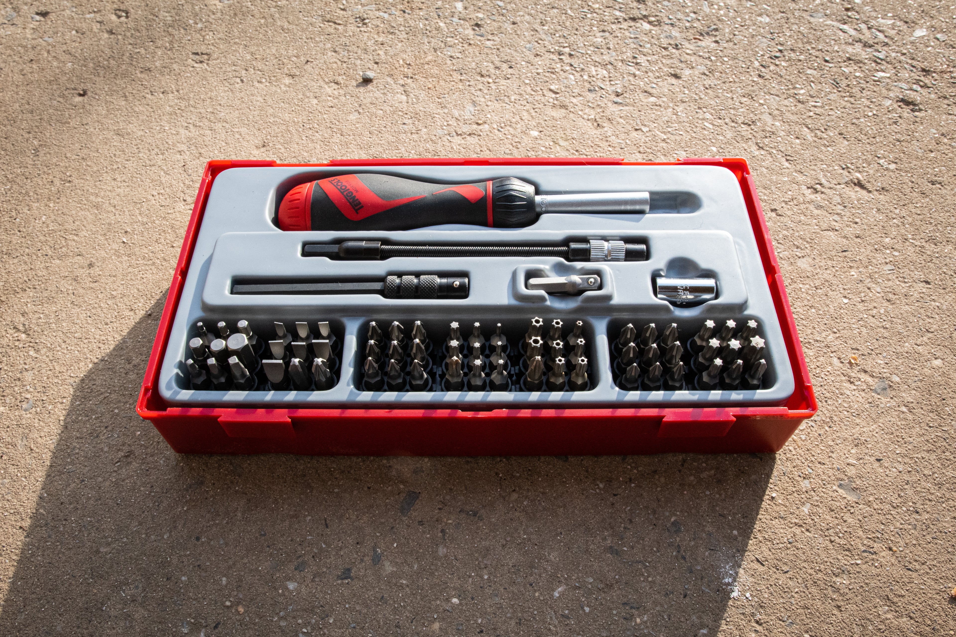 Ratcheting Screwdriver Bit Set TT1 74 Pieces