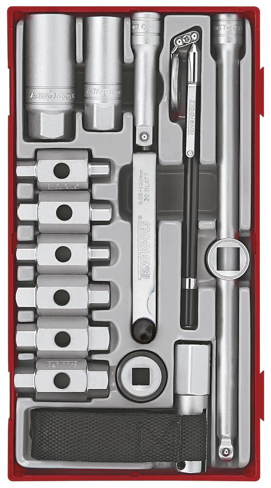 Oil Service Set 16 Pieces